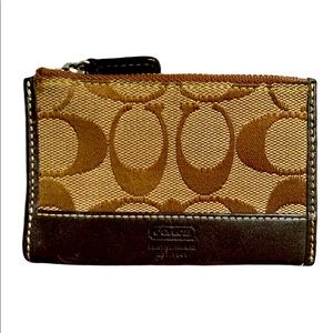 ⏰FINAL SALE⏰Coach Brown Signature Card Case Wallet